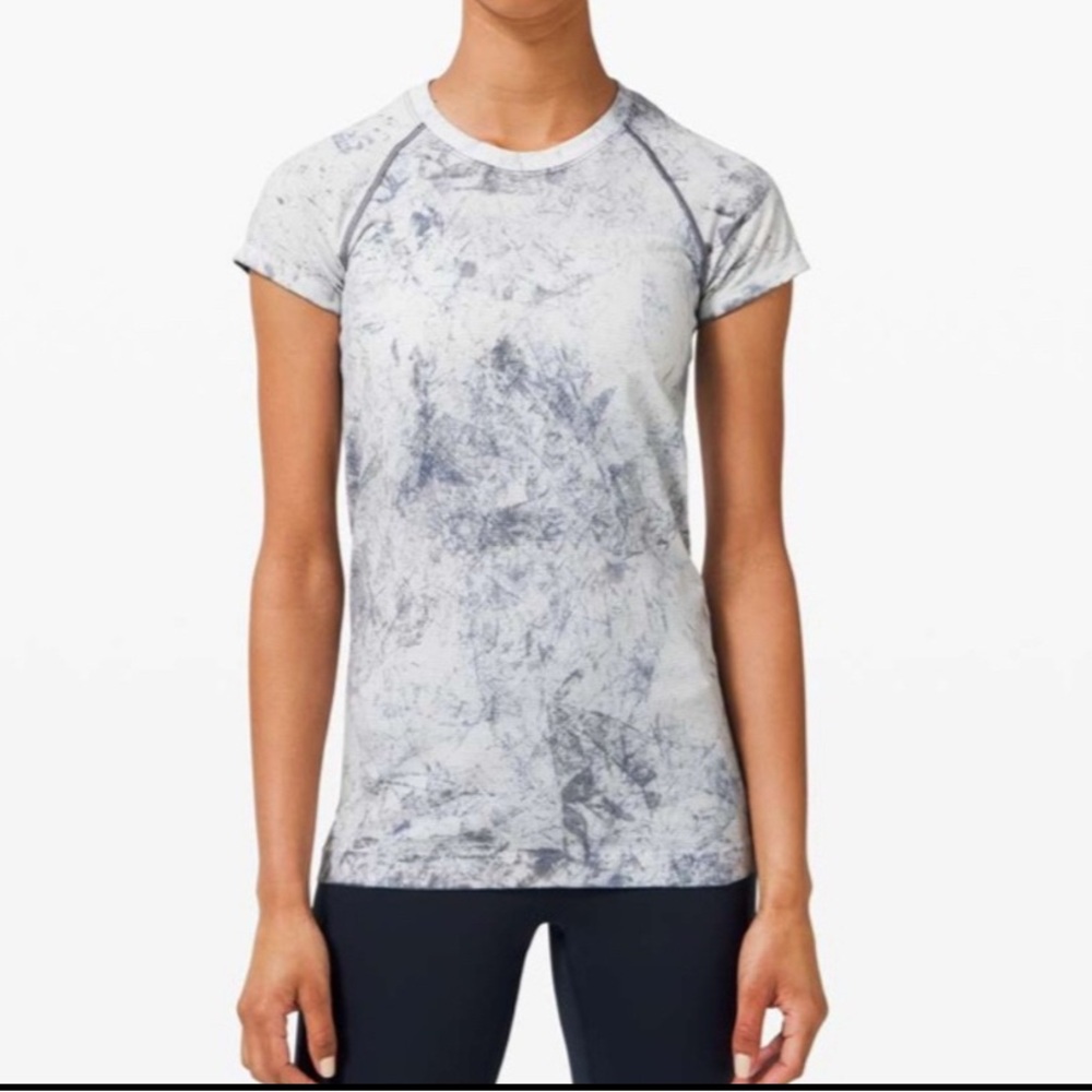 RARE Lululemon Swiftly Tech Short Sleeve 2.0 Top